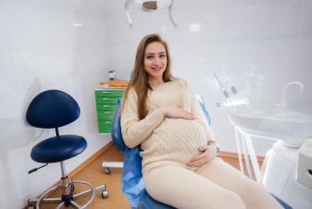 Wizyta u dentysty w ciąży - co warto wiedzieć wcześniej?
